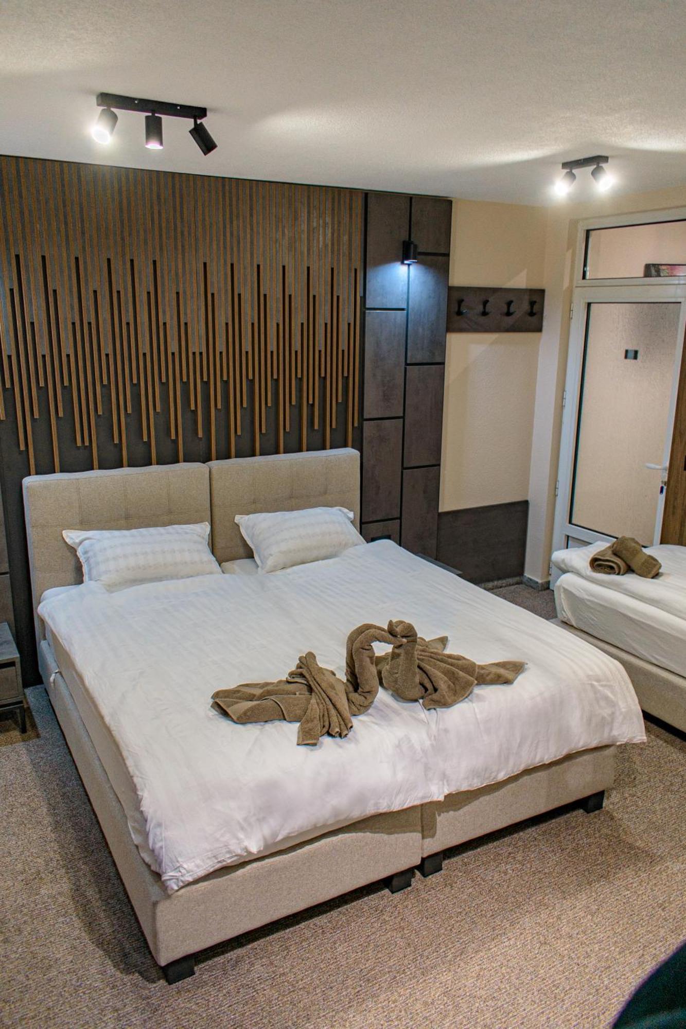Binta Hostel 弗拉涅 外观 照片