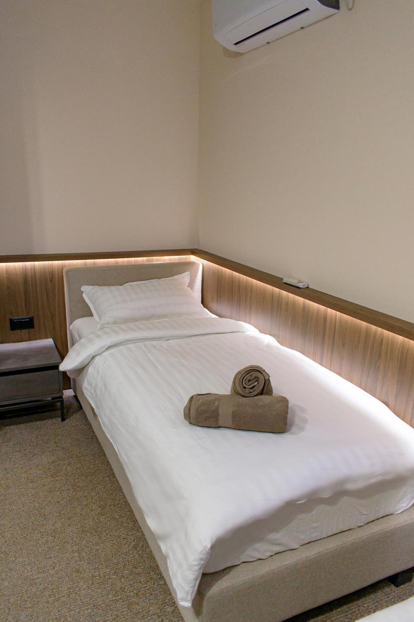 Binta Hostel 弗拉涅 外观 照片