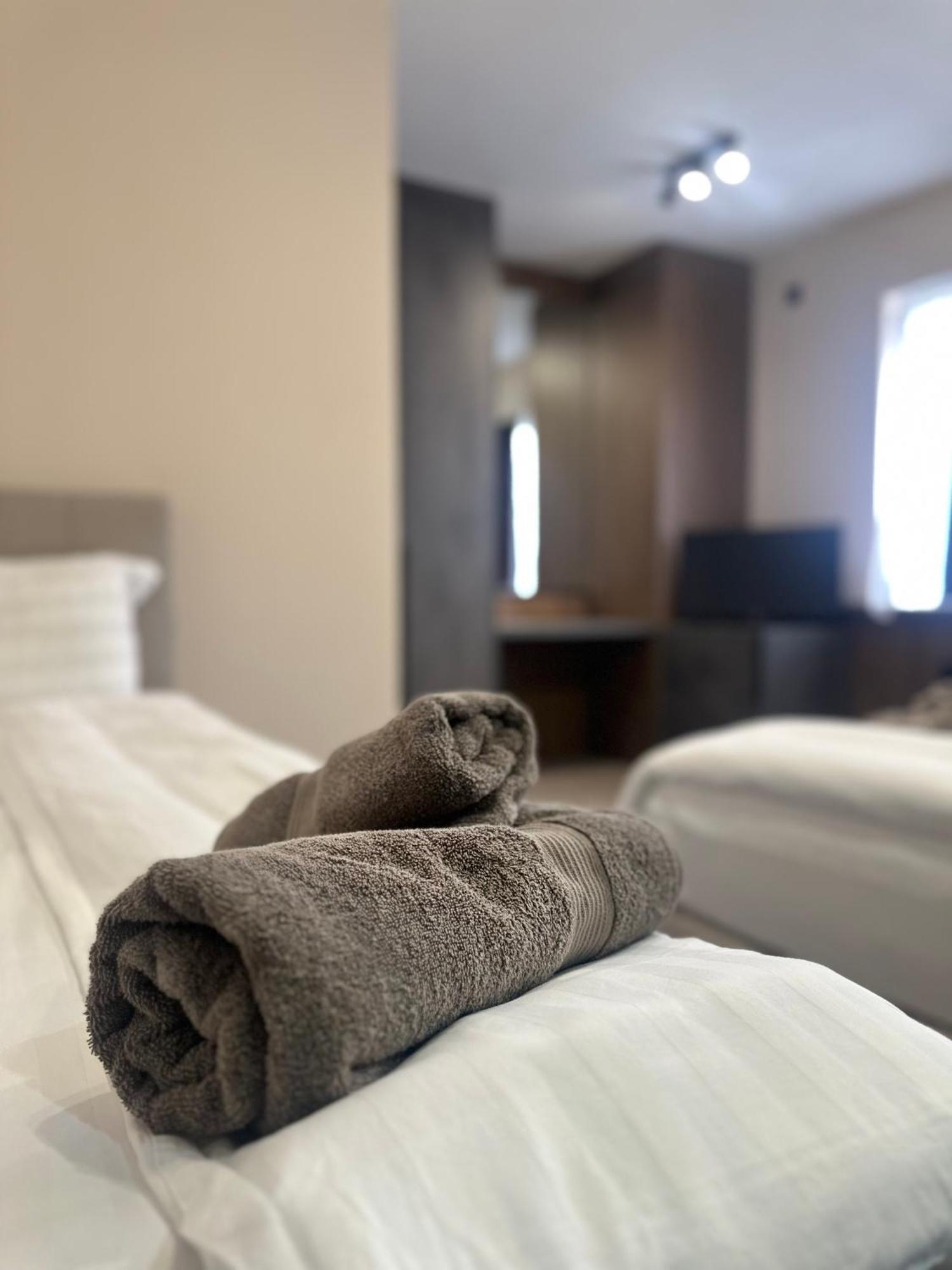Binta Hostel 弗拉涅 外观 照片